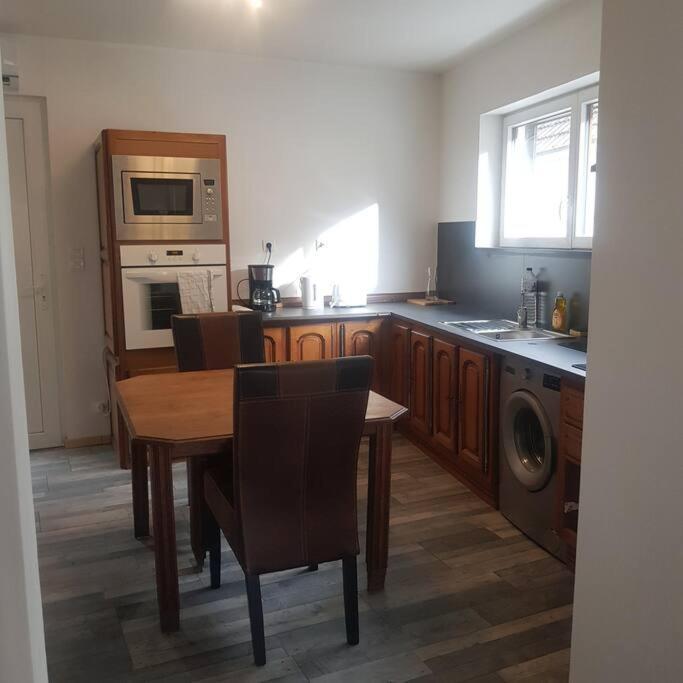 Willa Chez Nino Wifi Gratuit Beaulieu-sur-Loire Zewnętrze zdjęcie